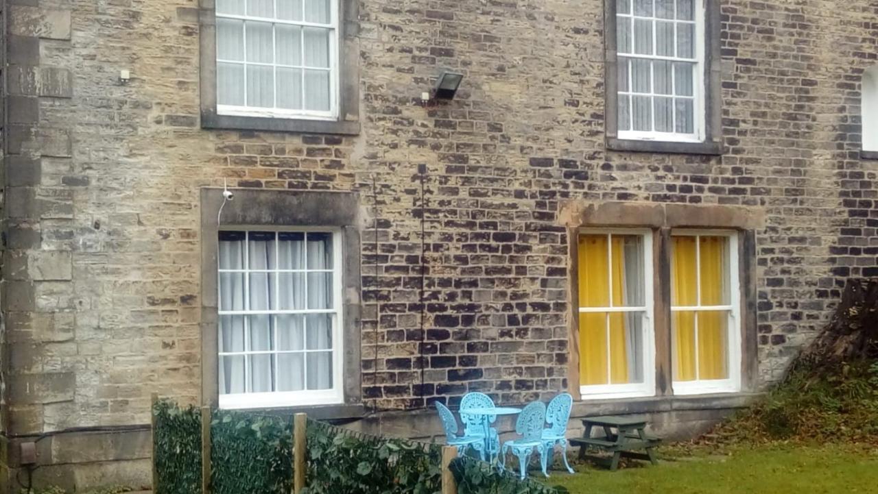 Carer 4 You Residential Home Upholland Extérieur photo